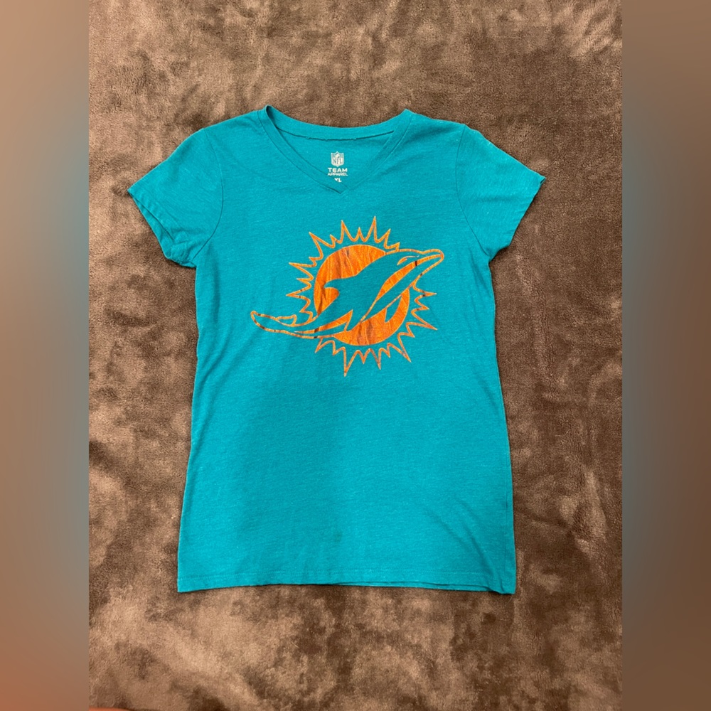 Girls XL NFL Dolphins T-shirt